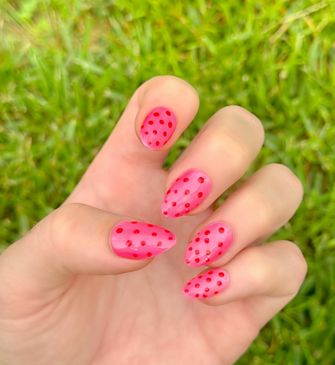 Dot Pink: 24pc Short Almond Hand-Painted Luxury Press-On Nails