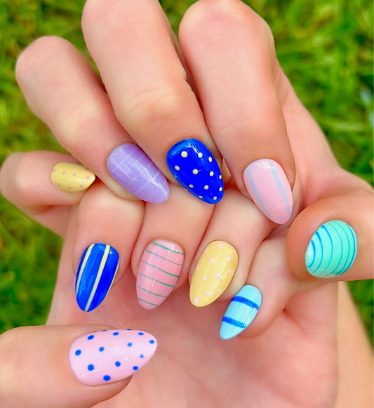 Mismatch Day: 24pc Short Almond Hand-Painted Press-On Nails