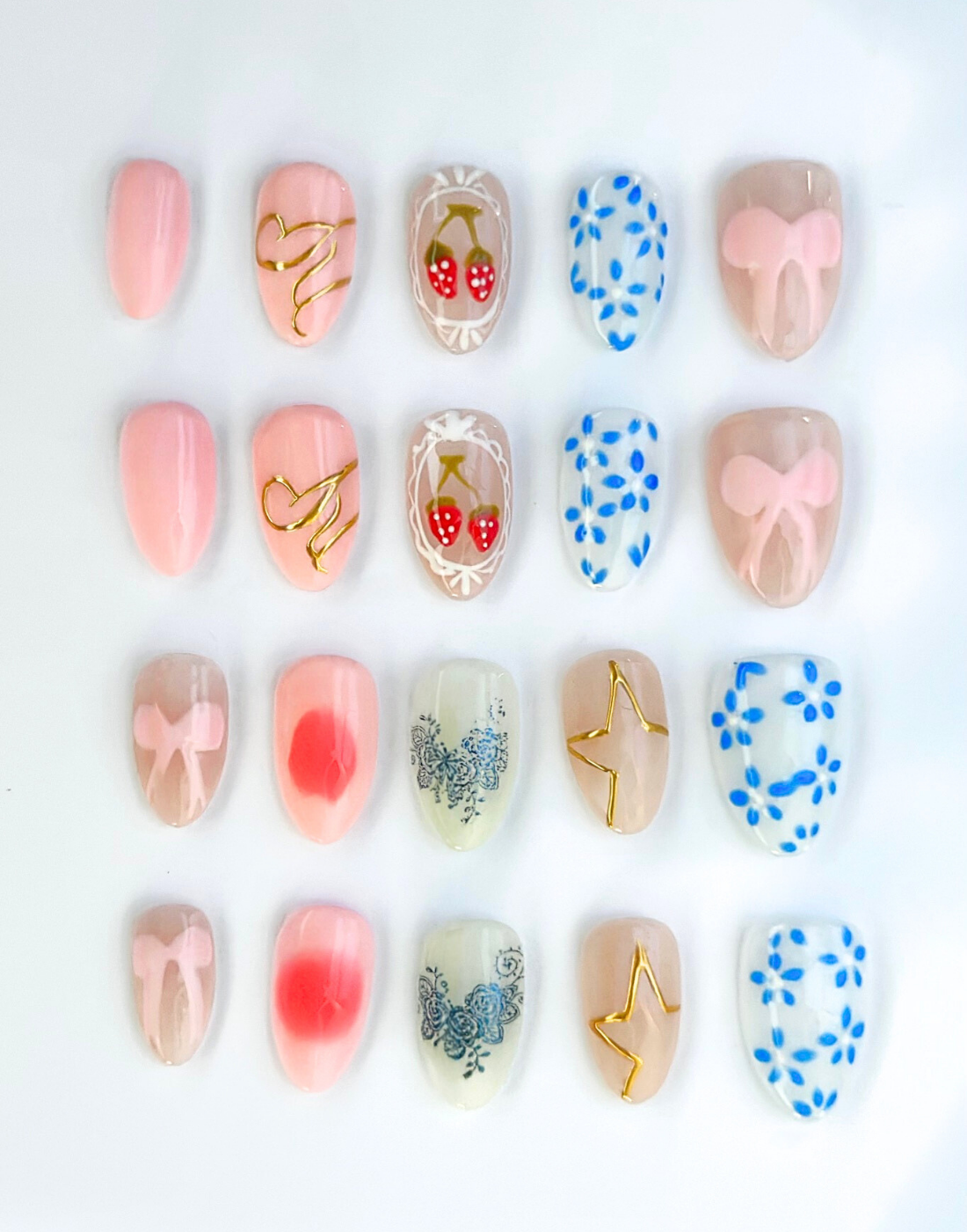 Love Shack: 24pc Short Almond Hand-Painted Press-On Nails